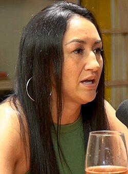Carla Esparza